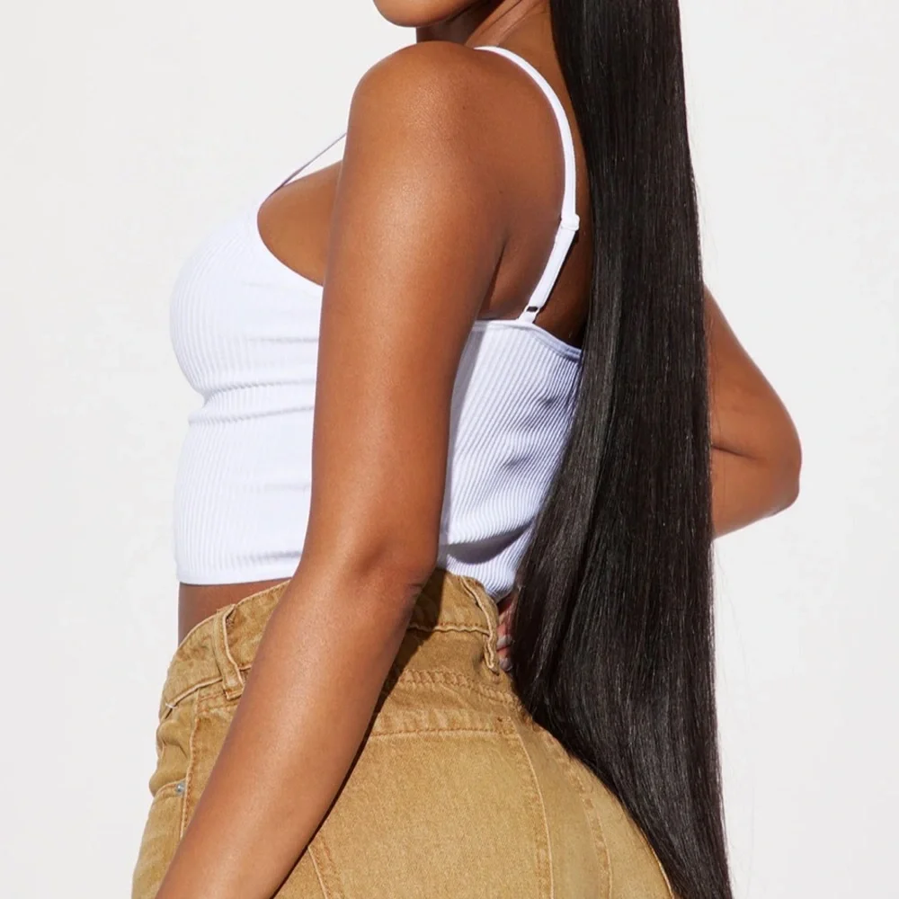 Fashion Nova white cutout tank - Picture 3 of 3